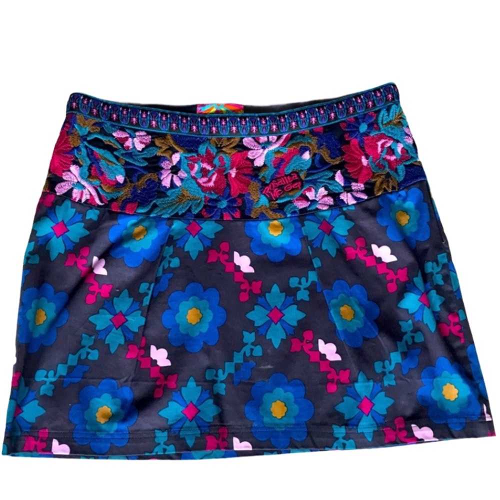 Rosalita McGee Colorful Mini Boho Skirt Size M